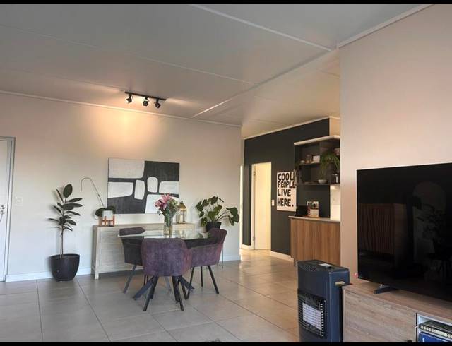 3 BEDROOM APARTMENT FOR SALE IN SANDOWN